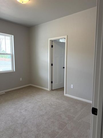 936 ENCLAVE COURT, De Pere, WI 54115