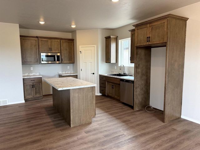 936 ENCLAVE COURT, De Pere, WI 54115