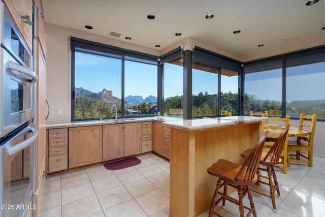 207 MUNDS MOUNTAIN Circle, Sedona, AZ 86336