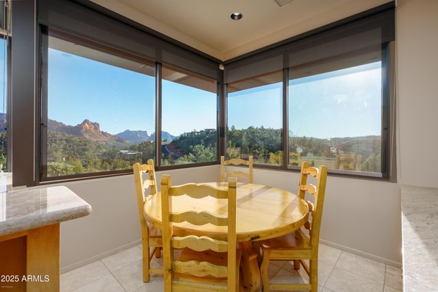 207 MUNDS MOUNTAIN Circle, Sedona, AZ 86336