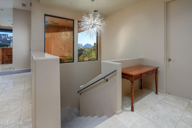 207 MUNDS MOUNTAIN Circle, Sedona, AZ 86336