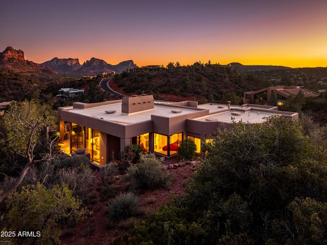 207 MUNDS MOUNTAIN Circle, Sedona, AZ 86336
