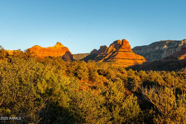 207 MUNDS MOUNTAIN Circle, Sedona, AZ 86336