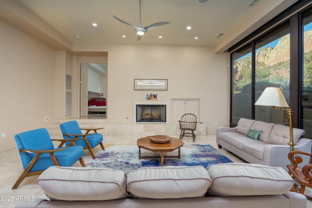 207 MUNDS MOUNTAIN Circle, Sedona, AZ 86336