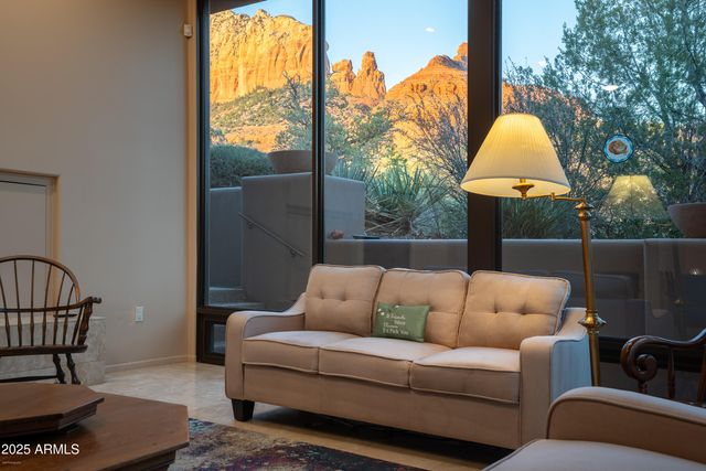 207 MUNDS MOUNTAIN Circle, Sedona, AZ 86336