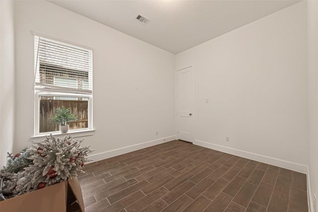 5019 Country Meadows Trail, Rosharon, TX 77583
