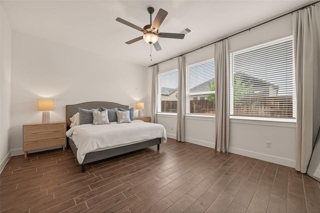 5019 Country Meadows Trail, Rosharon, TX 77583
