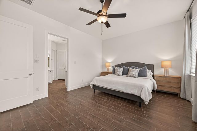 5019 Country Meadows Trail, Rosharon, TX 77583