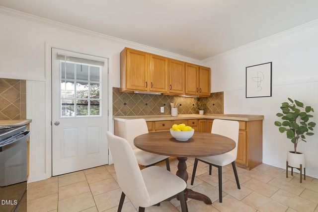 2326 Mckinney Street, Burlington, NC 27217