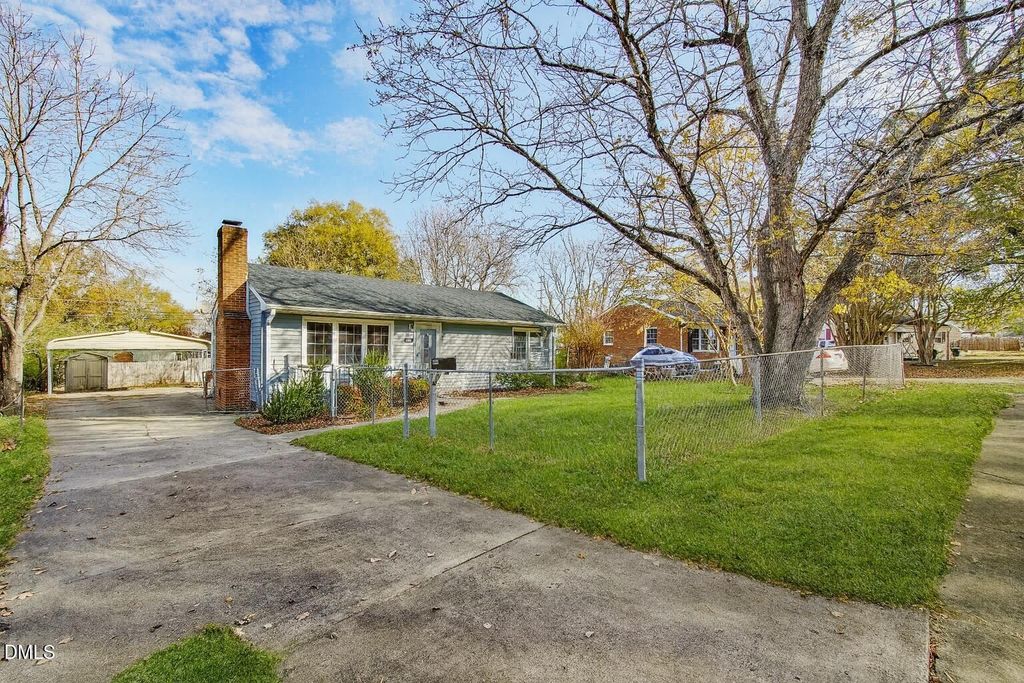 2326 Mckinney Street, Burlington, NC 27217