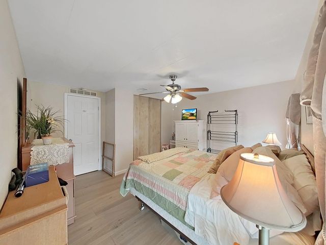 5083 LODGEWOOD DR, Lakeland, FL 33810