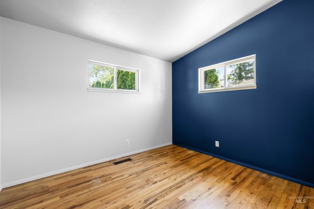 708 S Phillippi St, Boise, ID 83705