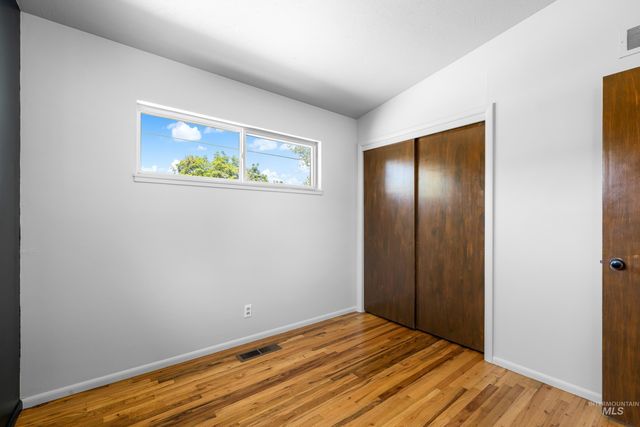 708 S Phillippi St, Boise, ID 83705