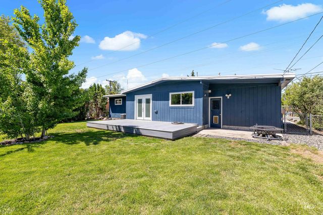 708 S Phillippi St, Boise, ID 83705