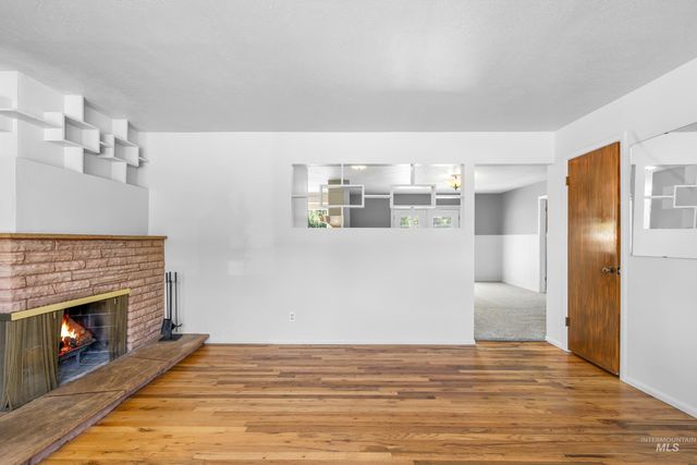 708 S Phillippi St, Boise, ID 83705