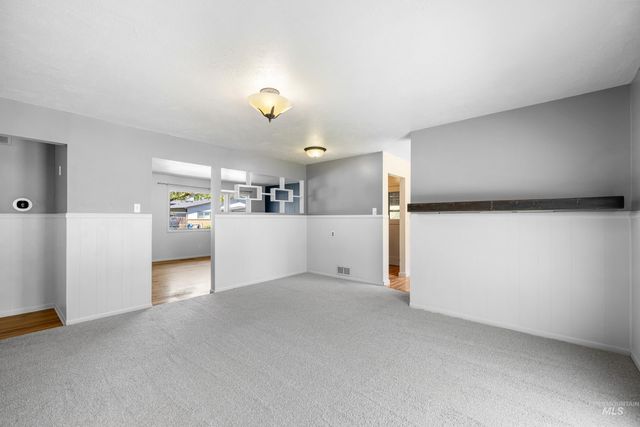 708 S Phillippi St, Boise, ID 83705