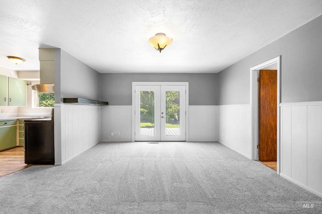 708 S Phillippi St, Boise, ID 83705