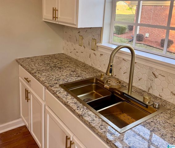 3012 WORTHINGTON PLACE, Birmingham, AL 35215