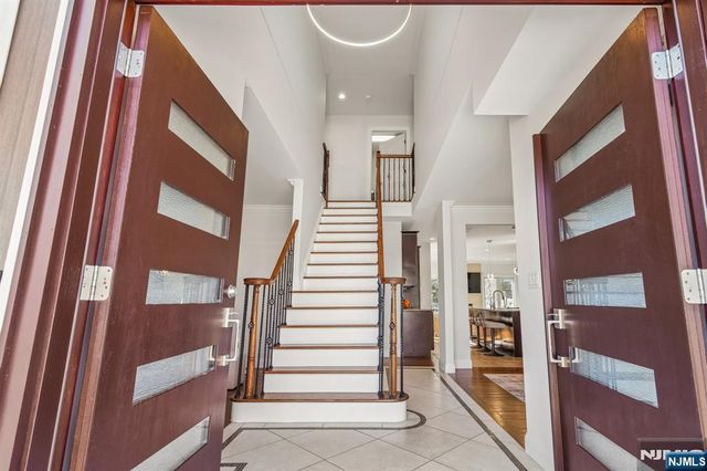 3-54 30th Street, Fair Lawn, NJ 07410