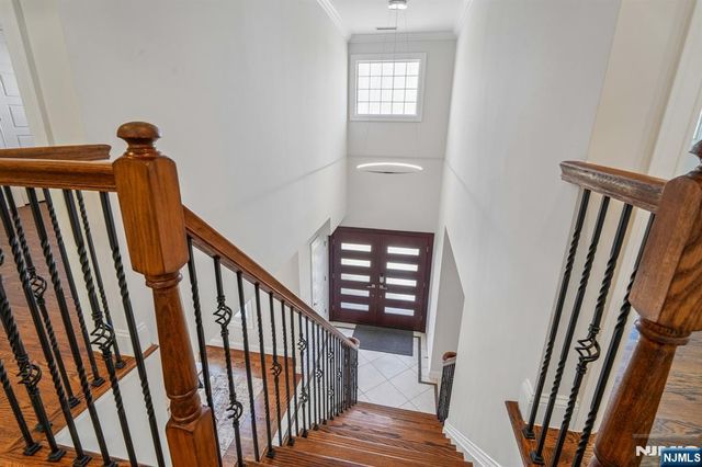 3-54 30th Street, Fair Lawn, NJ 07410