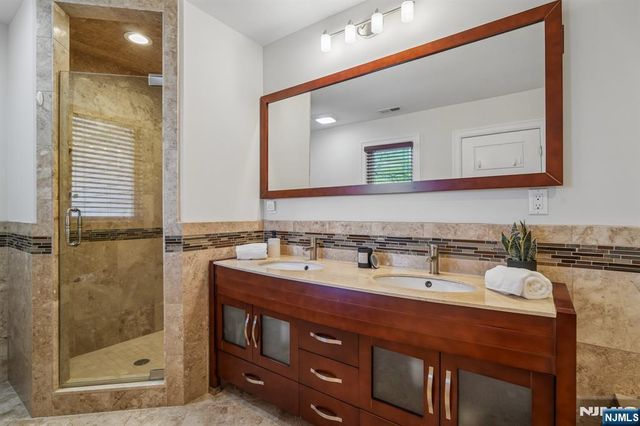 3-54 30th Street, Fair Lawn, NJ 07410