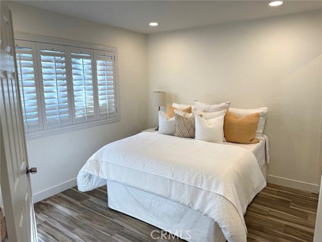 17552 Vandenberg 1, Tustin, CA 92780