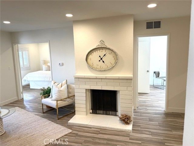 17552 Vandenberg 1, Tustin, CA 92780