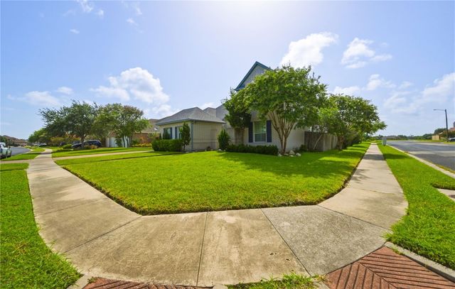 7534 Grenade Ct, Corpus Christi, TX 78414