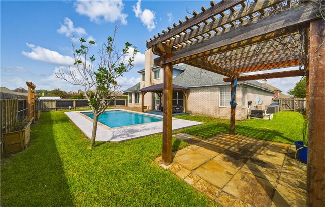 7534 Grenade Ct, Corpus Christi, TX 78414