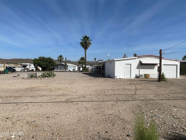 75 E LYNN Way, Queen Valley, AZ 85118