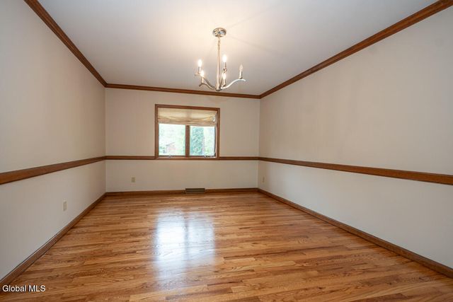 482 Spring Hollow Court, Guilderland, NY 12203