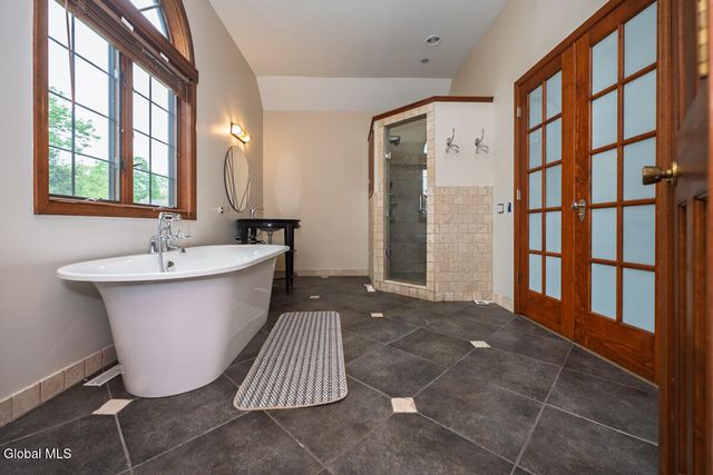 482 Spring Hollow Court, Guilderland, NY 12203
