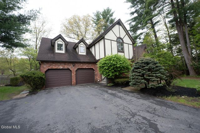 482 Spring Hollow Court, Guilderland, NY 12203