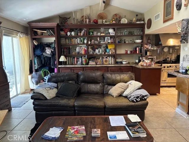 29441 Via La Plaza, Murrieta, CA 92563