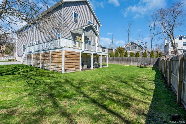 215 North Street, Greenport, NY 11944