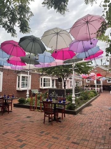 215 North Street, Greenport, NY 11944