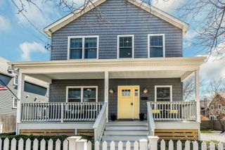 215 North Street, Greenport, NY 11944