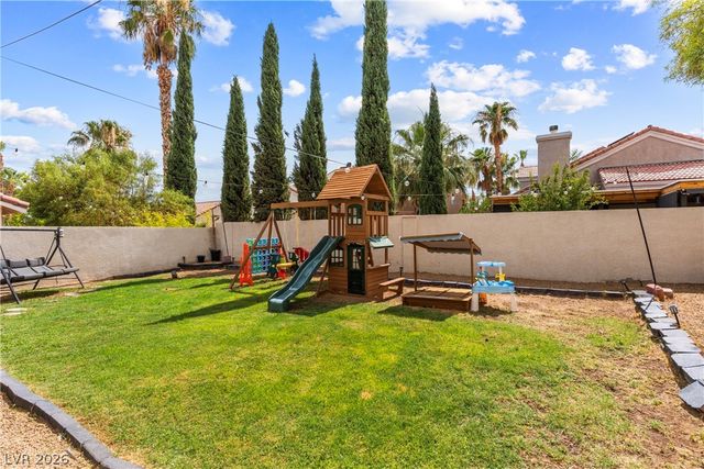 3233 Barbuda Road, Las Vegas, NV 89117