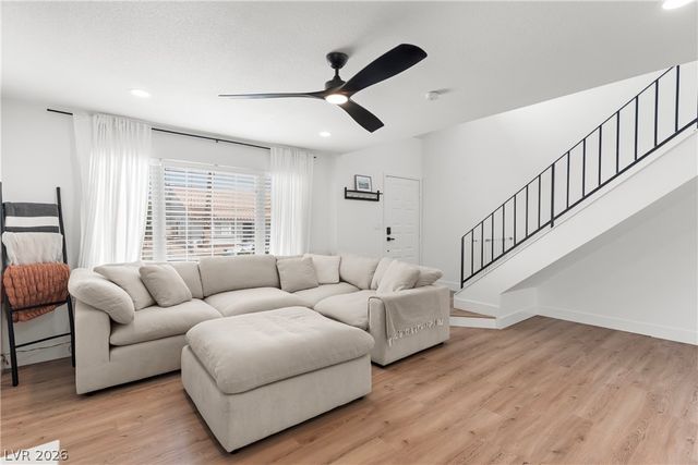3233 Barbuda Road, Las Vegas, NV 89117