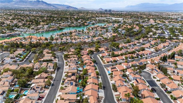 3233 Barbuda Road, Las Vegas, NV 89117