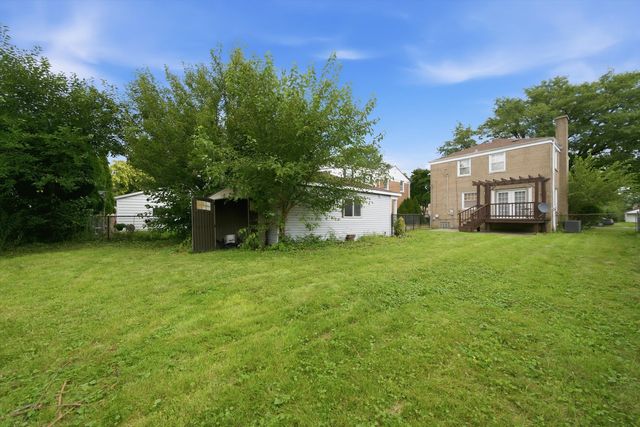 1446 Manchester Avenue, Westchester, IL 60154