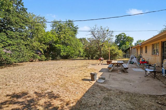 1553 Montclair Drive, Fort Worth, TX 76103