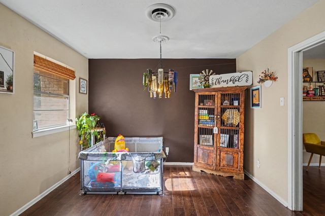 1553 Montclair Drive, Fort Worth, TX 76103