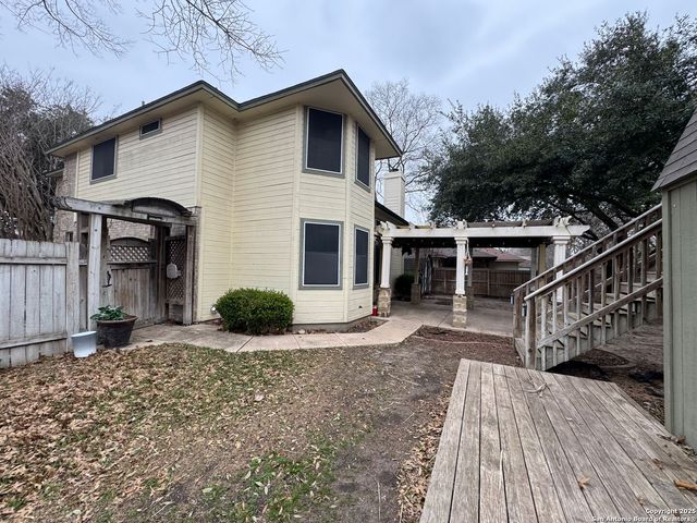 10118 MISSION CRK, Converse, TX 78109