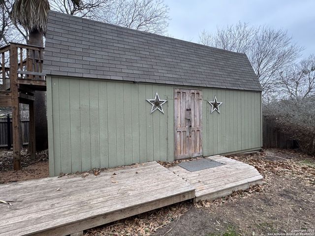 10118 MISSION CRK, Converse, TX 78109