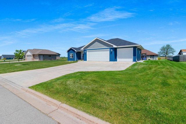 182 MEADOWLARK LANE, Luxemburg, WI 54217