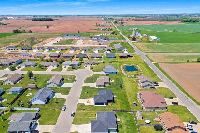 182 MEADOWLARK LANE, Luxemburg, WI 54217