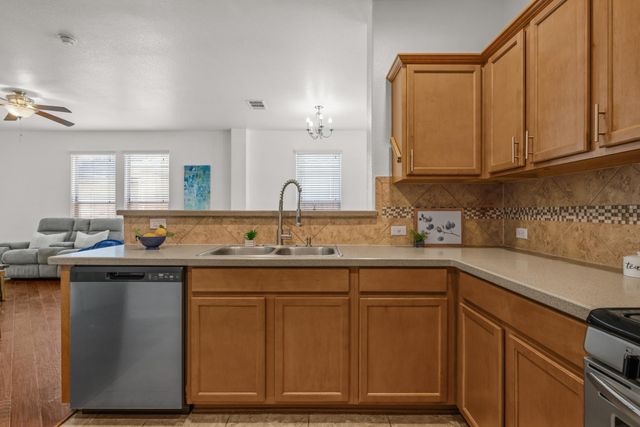 3206 Barksdale DR, Austin, TX 78725