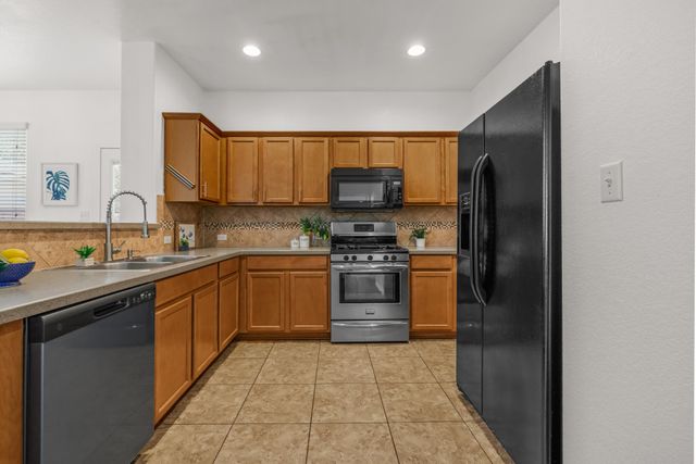 3206 Barksdale DR, Austin, TX 78725