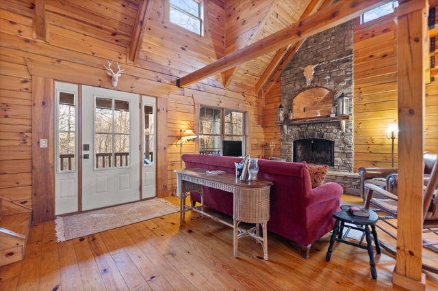 99 Aider Court, Stanton, KY 40380